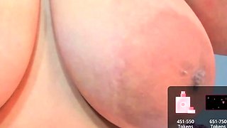 Love Chat Big Boobs Brunette Masturbating For Cam