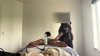 amateur innocent doll1 fingering herself on live webcam