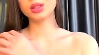 Amateur czech teen in her first toy induced orgasm