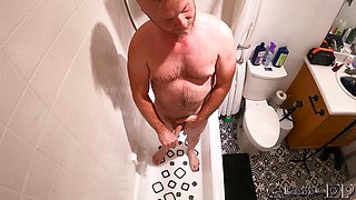 Scarlett Johnson Fucked in the Shower