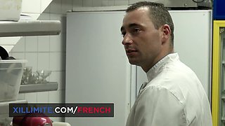 Buxom French Anna Polina allows to fuck her ass in the kitchen