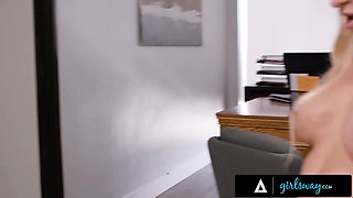 Girlsway - bossy blondie cougar Ariel X wants to be dominated by Kenna James during job casting