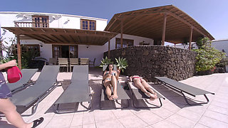 Maya, Hope & Zara - Relaxation