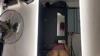 Best quality blowjob and sitting in front of the mirror