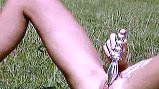 Amateur hottie solo masturbation