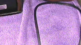 Maisie's Sybian Induction