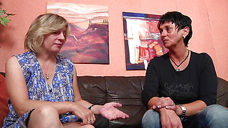 Mature always knows how to make cock enjoy in threesome sex - 1