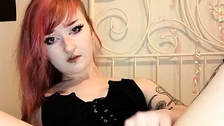 Pregnant Redhead Webcam Masturbation
