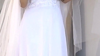 Vampire Bride Gets Fucked & Squirts - 4K