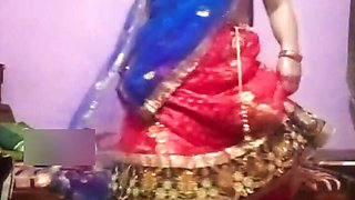 Sexy bhabhi in red lehanga huge sexy ass and hairy pussy fingering