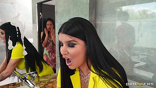 Shameless Romi Rain and Kira Noir lesbian emotional xxx movie