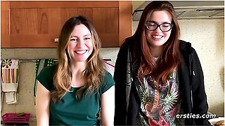 Amateur Lesbians Have Sexy Fun