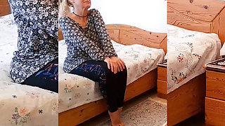 Amateur Wife Swallows After Hot Blowjob - Selena701