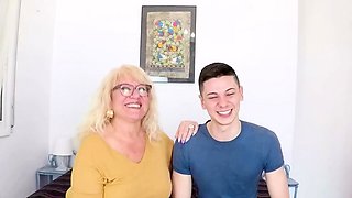 Blonde MILF with Big Boobs Playing Cam Free Porn
