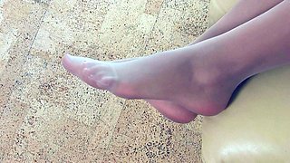 Black Amateur Explore Hot Foot Fetish
