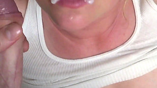 Stepdaughter had a bad dream and now needs stepdaddy's cock