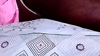 Pink Nitree Lien Fades in Hand