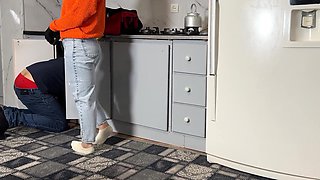 A lucky plumber gets paid with Arab juicy pussy and very nice pair of jugs