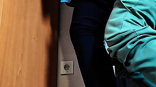 A manager fucks his veiled assistant at work