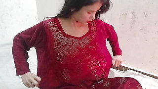 Cute girl got pregnant by leaving her greed
