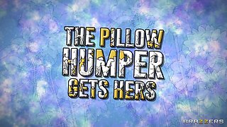 The Pillow Humper Gets Hers With Lulu Chu, Victoria Cakes - Brazzers