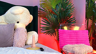 Queen Anal Milf Squirt