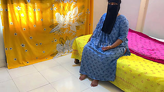 Arab Muslim Loved with Her Padosi & Wants Fucking with Him