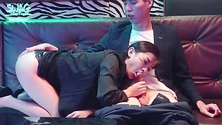 Fucking Hostess in a Private Ktv Room in Taiwan