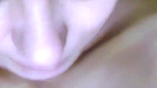 Sandra: Hot Arab Sandra Doing a Strip
