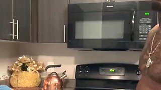 Big Ass Ebony Gets Fucked In The Kitchen