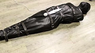 amateur asian flowerr flashing boobs on live webcam