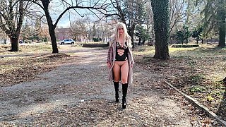 The Little Whore in the Park