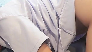 First Anal for a 18 Years Old Thai Amateur, She Cannot Put Everything