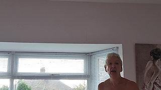 I need to do some housework today. Special uniform