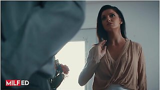 Tyler Nixon And Silvia Saige - Divorced Her Husband For Who Is More Exciting & Has More Sex Drive