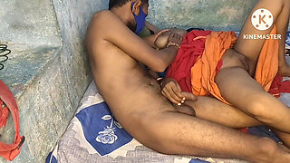 Village Bhabhi Wearing Red Saree Got Fucked by Bihari Boy