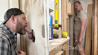 Gloryhole at the Workshop - Ryan stops by to use it