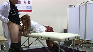 Petite CFNM babe get pounded in 3way
