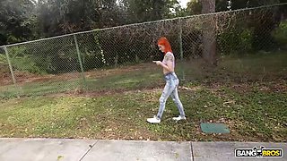 Bangbros - sawyer kelly boards the bang bus for a rail and takes another ride on a enormous cock