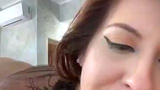 ChloeRydes wet and hot cam model