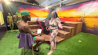 Pool Boy Rome Major Seduced By Livie Blainn