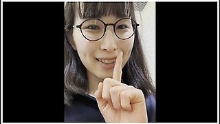 Nasty Office Worker Woman Masturbates Secretly In The Toilet During Work