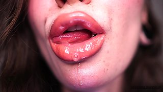 Drool Collector, Smoking Nude Lips