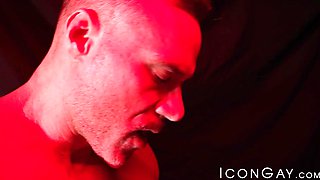Hunk DILF Manuel Skye face fucking muscle Raj through gloryhole