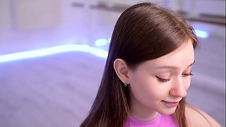 Brunette Solo Webcam Masturbation