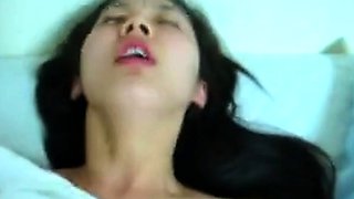 Korean Amateur Couple Has Fun