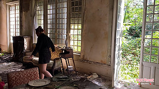 Fuck in an Abandoned Mansion I Blowjob, Doggystyle, POV