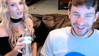 amateur texas blonde flashing boobs on live webcam