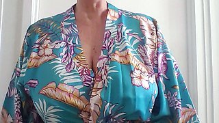 Blonde MILF with Big Boobs Playing Cam Free Porn