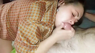 Slut wife sucked a family friend